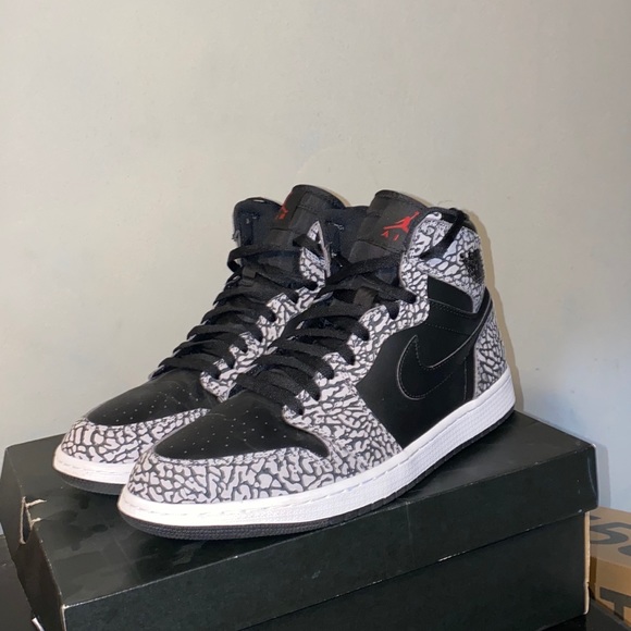 jordan 1 unsupreme